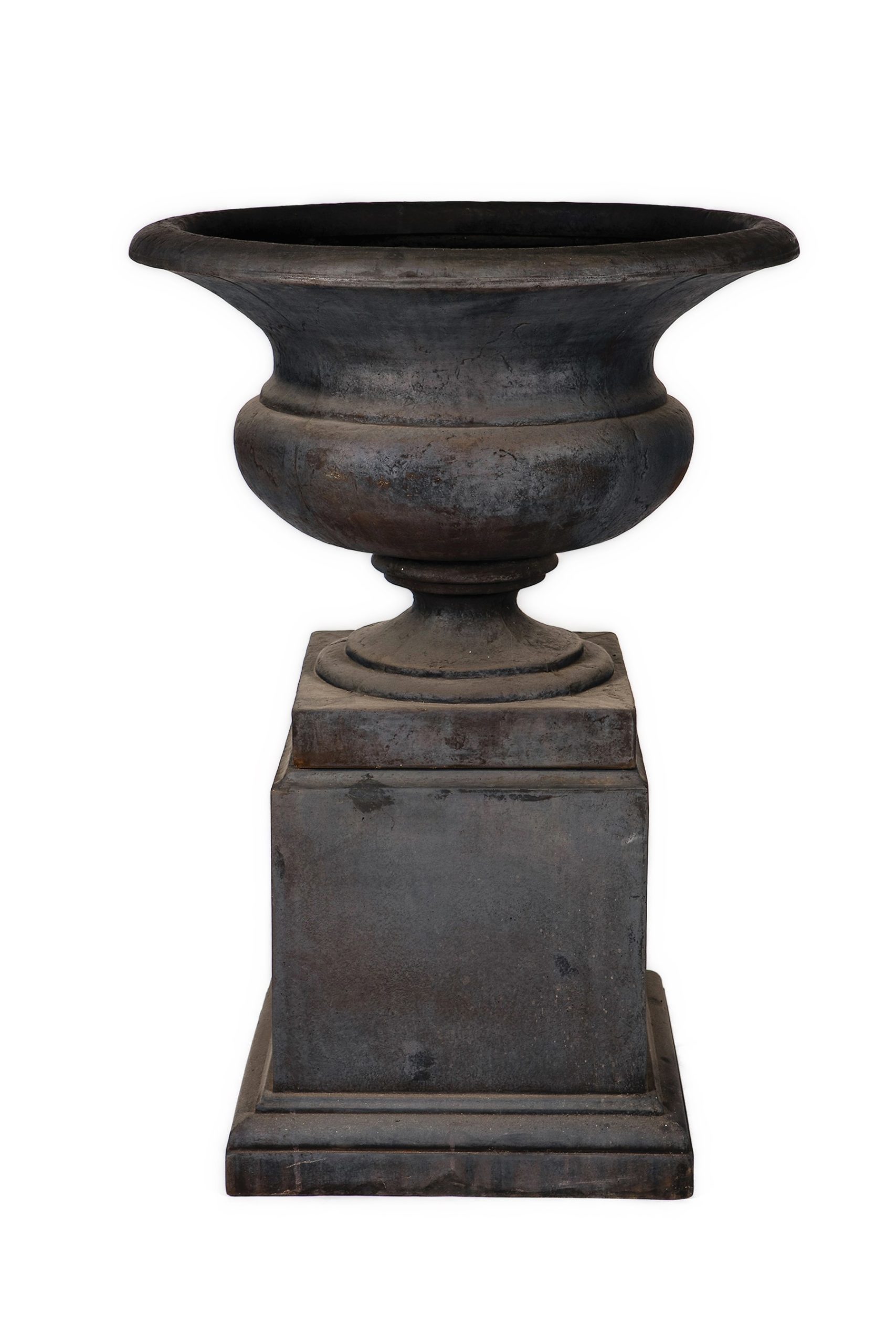 Orbe urn & Pedestal