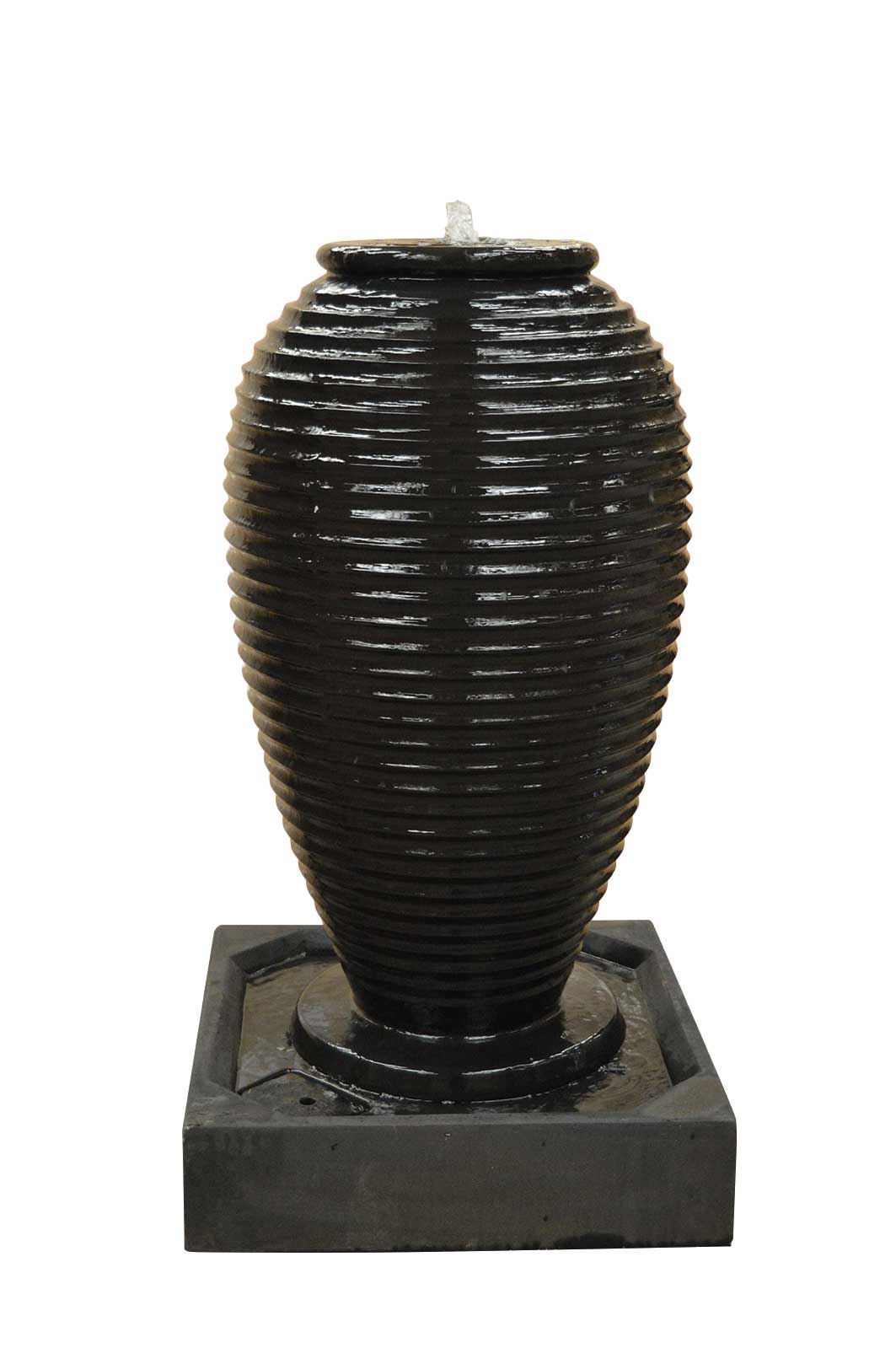 Ribbed Jar Fountain